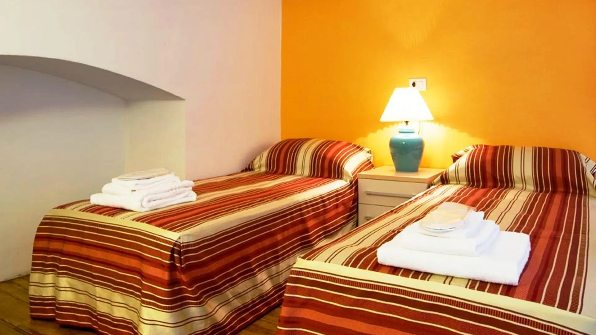 City Residence Milano 0*, Milan